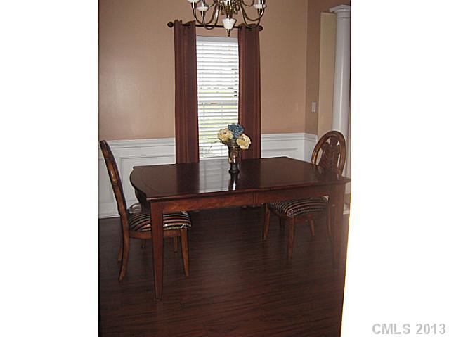 1025 Reigate Road Charlotte, NC 28262 - Photo 7 of 12 Gallery Image 7