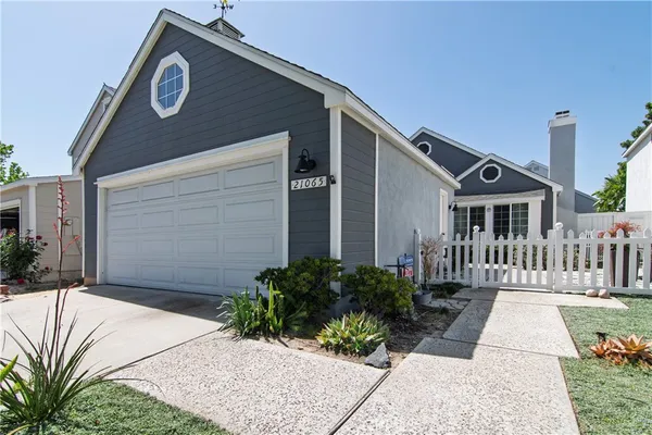 $1,015,000 | 21065 Carob Lane, Mission Viejo, CA 92691