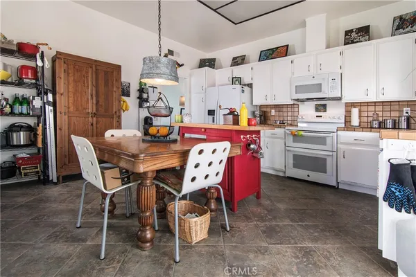 $1,015,000 | 21065 Carob Lane, Mission Viejo, CA 92691