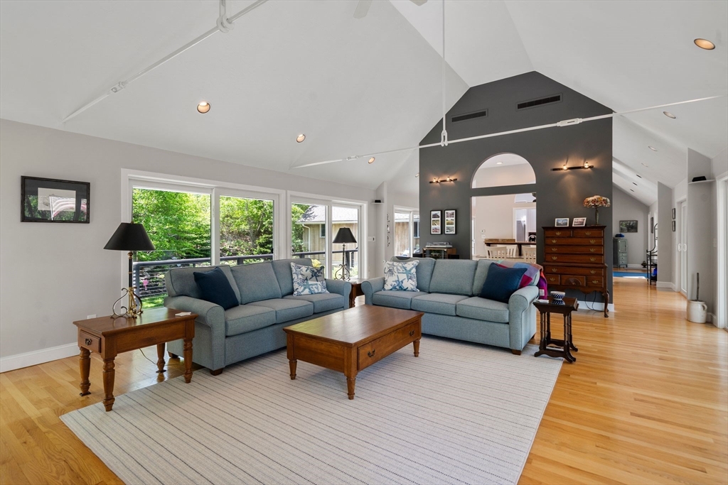 818 Long Pond Road Plymouth, MA 02360 - Photo 20 of 42