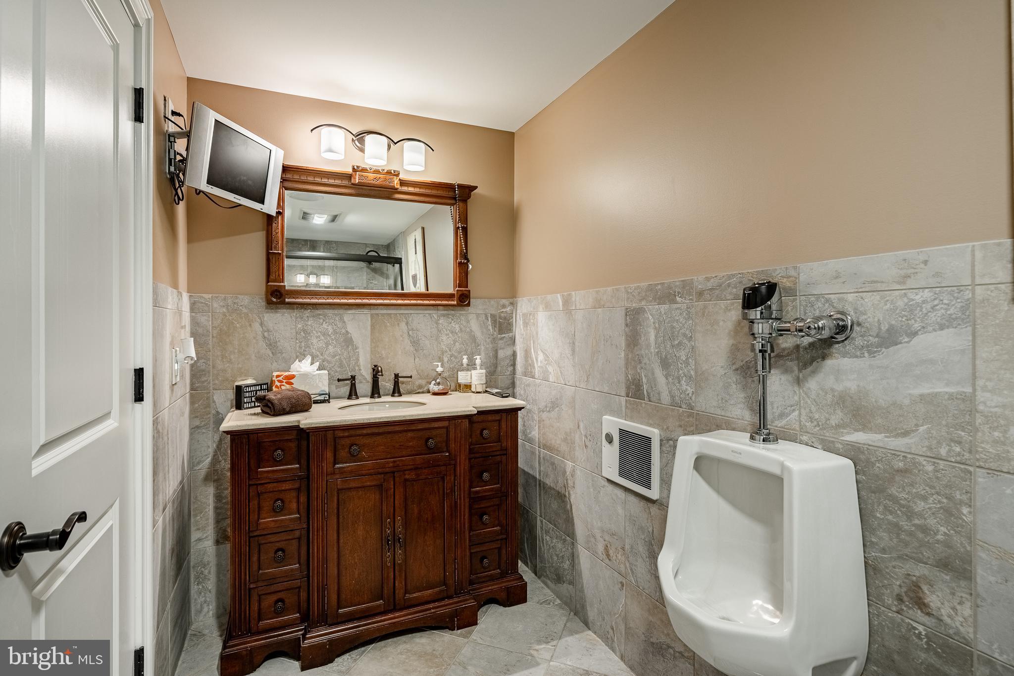 211 Dutton Mill Road West Chester, PA 19380 - Photo 44 of 71