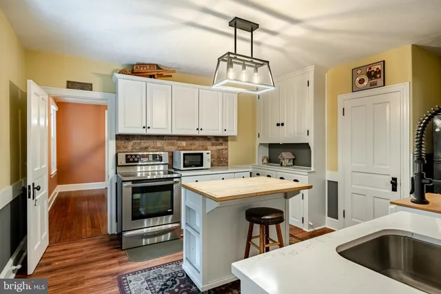 $2,300,000 | 211 Dutton Mill Road, West Chester, PA 19380