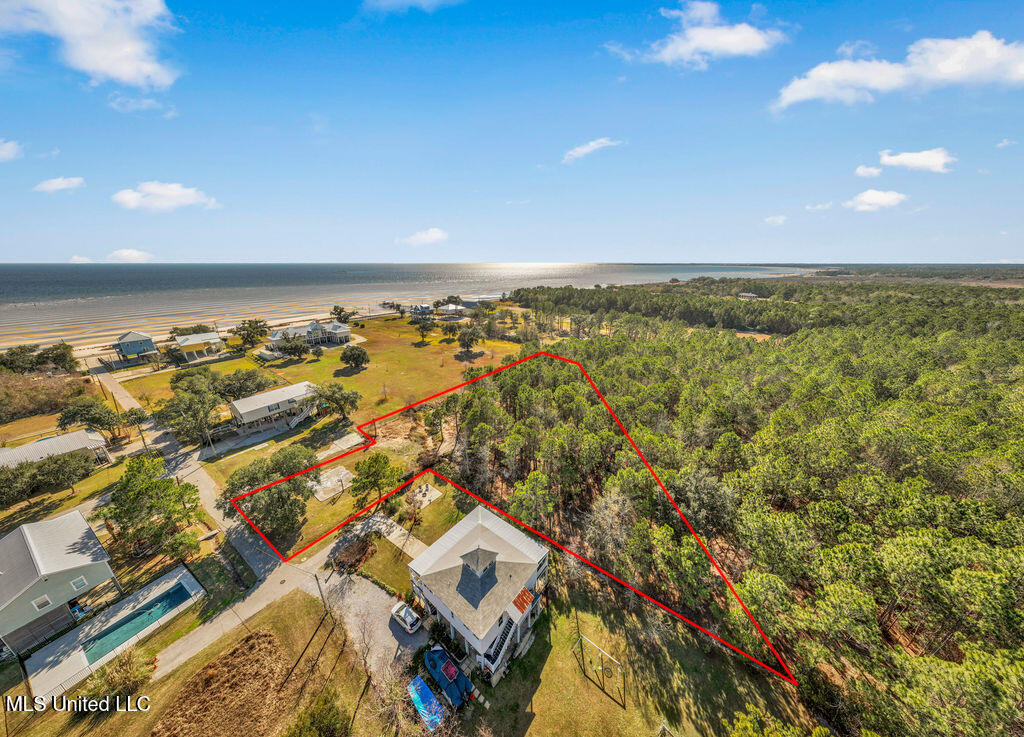 145 Dane Road Waveland, MS 39576 - Photo 13 of 13 So unique!