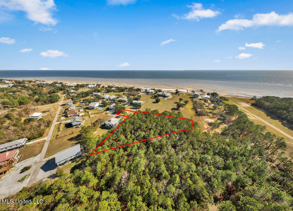 145 Dane Road Waveland, MS 39576 - Photo 8 of 13 So awesome
