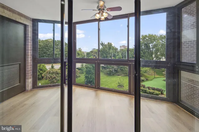 a view of a large window with an outdoor space