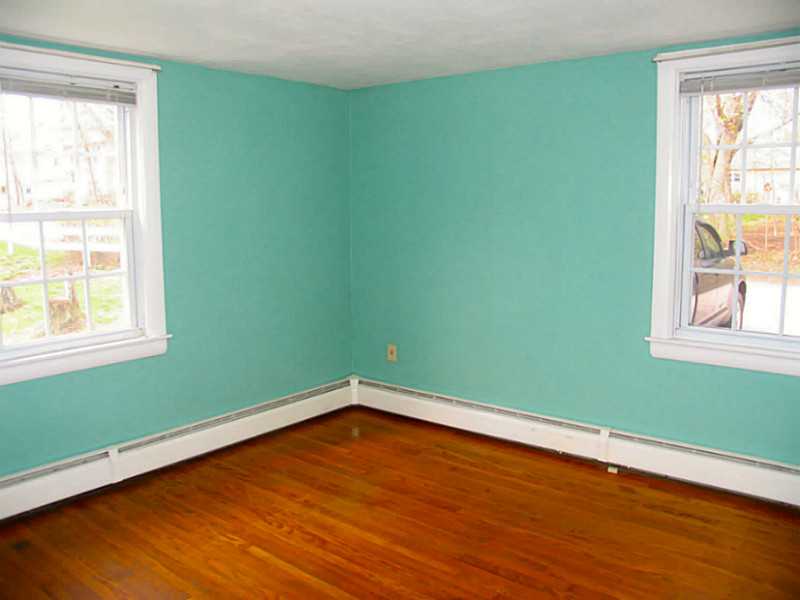 144 Winterberry Road Narragansett, RI 02874 - Photo 17 of 21 Bedroom.