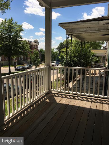 72 Rhode Island Avenue Northeast Washington, DC 20002 - Photo 3 of 19 Fronr porch