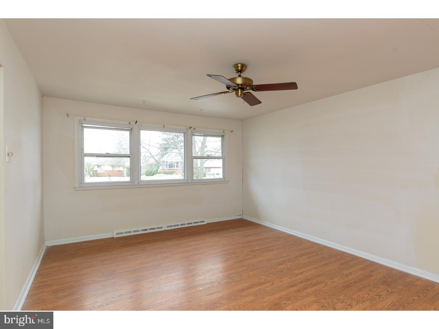 401 Preston Road Cherry Hill, NJ 08034 - Photo 8 of 19