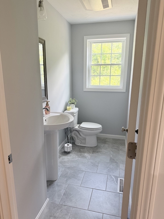 85 Riley Road, Unit 115 Tyngsborough, MA 01879 - Photo 12 of 26 Gallery Image 12