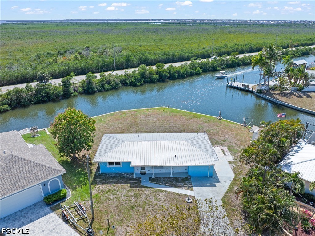 12065 Boat Shell Drive Matlacha Isles, FL 33991 - Photo 23 of 30