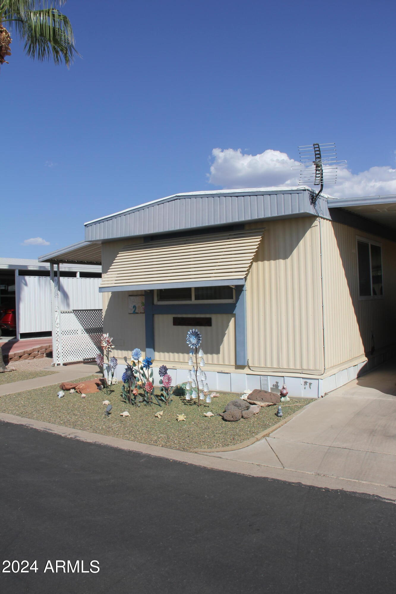 2605 South Tomahawk Road, Unit 28 Apache Junction, AZ 85119 - Photo 2 of 19 IMG_3711