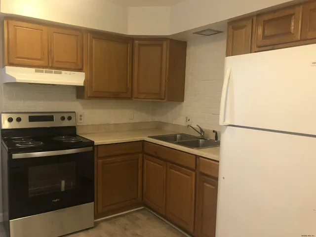 $470,000 | 44-46 Notre Dame Street, Fort Edward, NY 12828