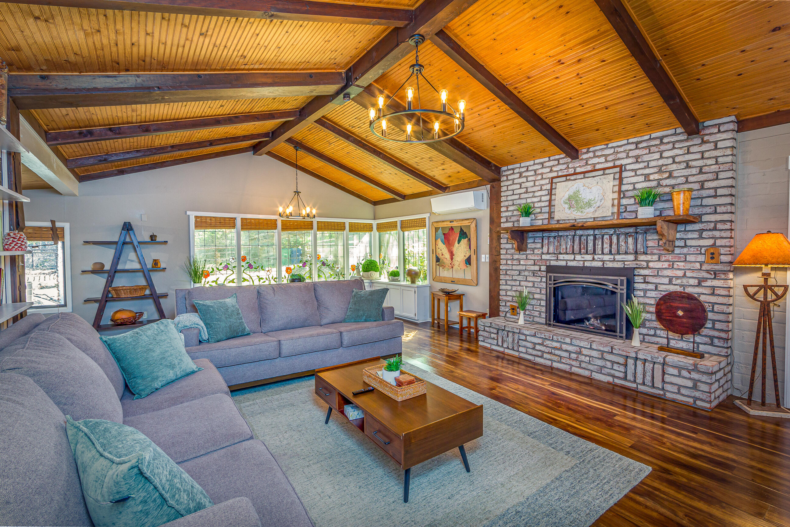 43195 South Fork Drive Three Rivers, CA 93271 - Photo 6 of 70 vaulted ceilings and beautiful fireplace
