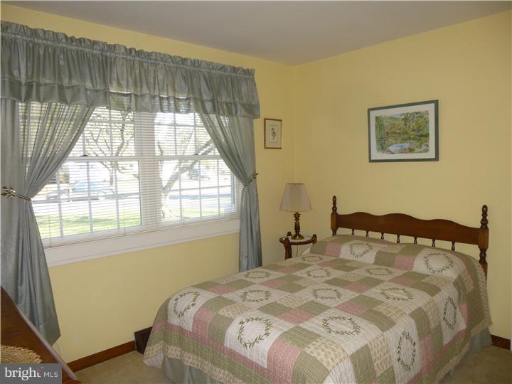 740 Elizabeth Road Rydal, PA 19046 - Photo 15 of 21