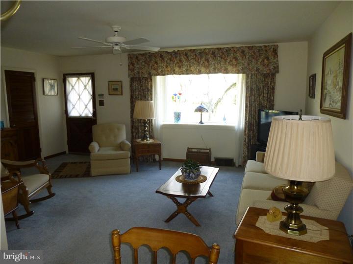 740 Elizabeth Road Rydal, PA 19046 - Photo 5 of 21