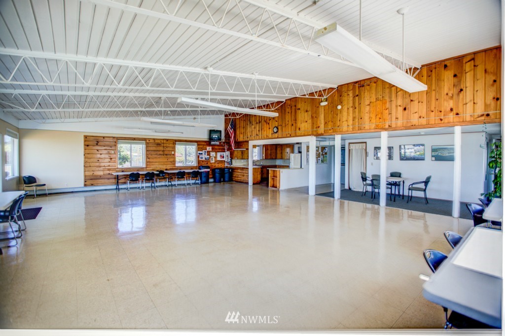 37450 Olympic View Road Northeast Hansville, WA 98340 - Photo 10 of 14 Gallery Image 10