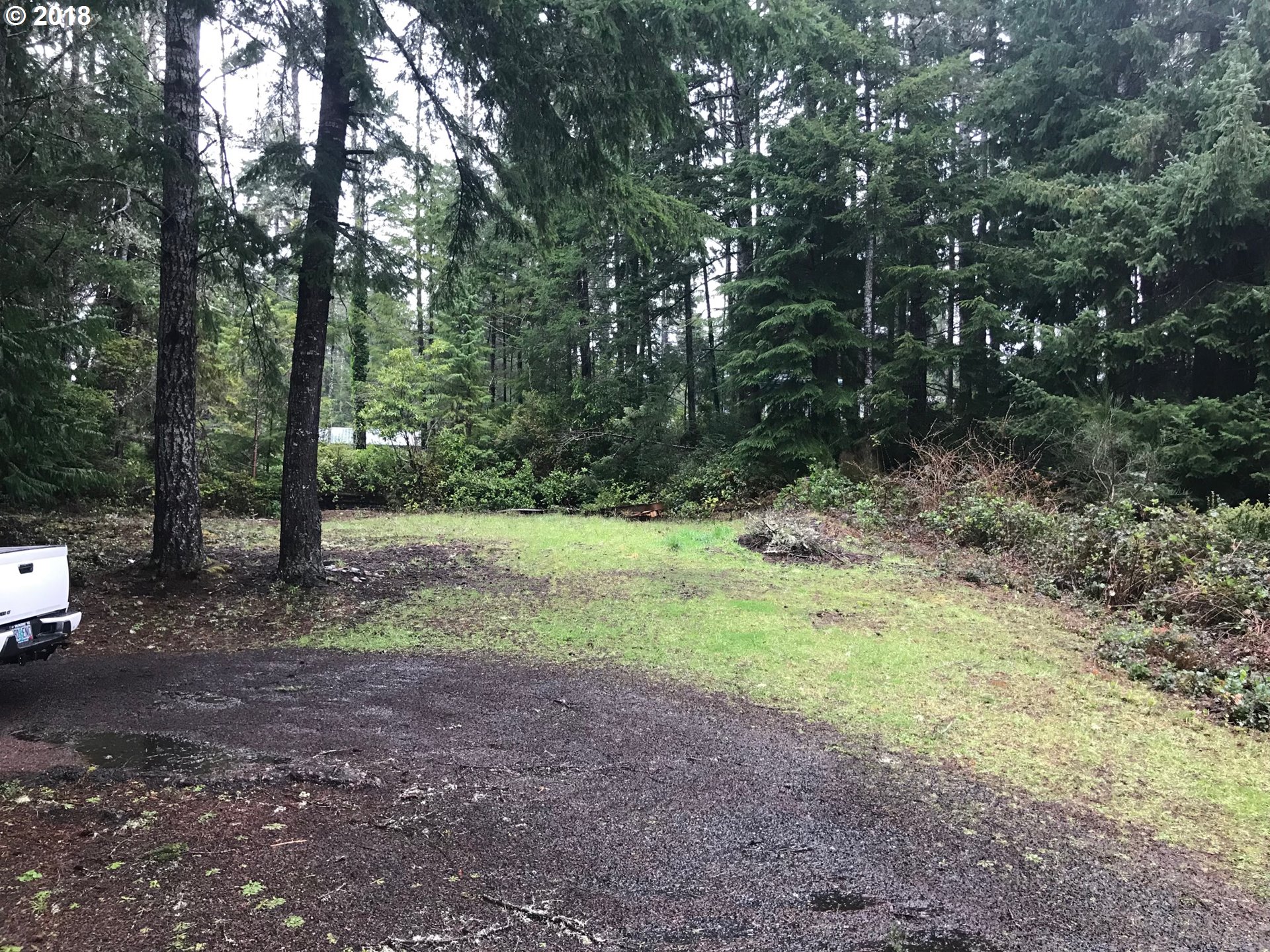 69175 Sharp Road North Bend, OR 97459 - Photo 14 of 26