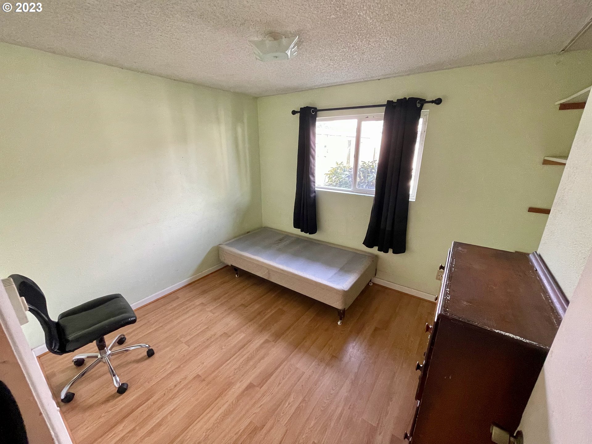 1602 Deborah Road, Unit B Newberg, OR 97132 - Photo 11 of 21 Bedroom