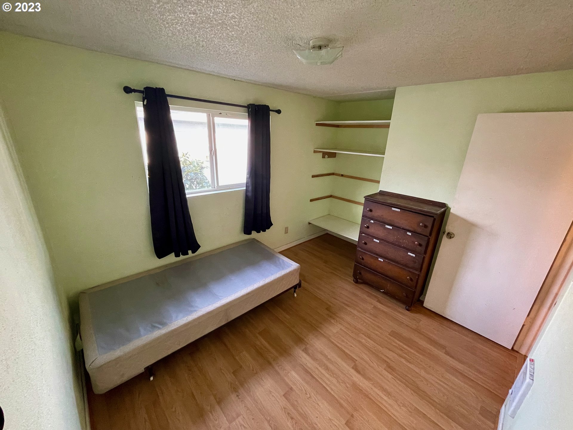 1602 Deborah Road, Unit B Newberg, OR 97132 - Photo 12 of 21 Bedroom
