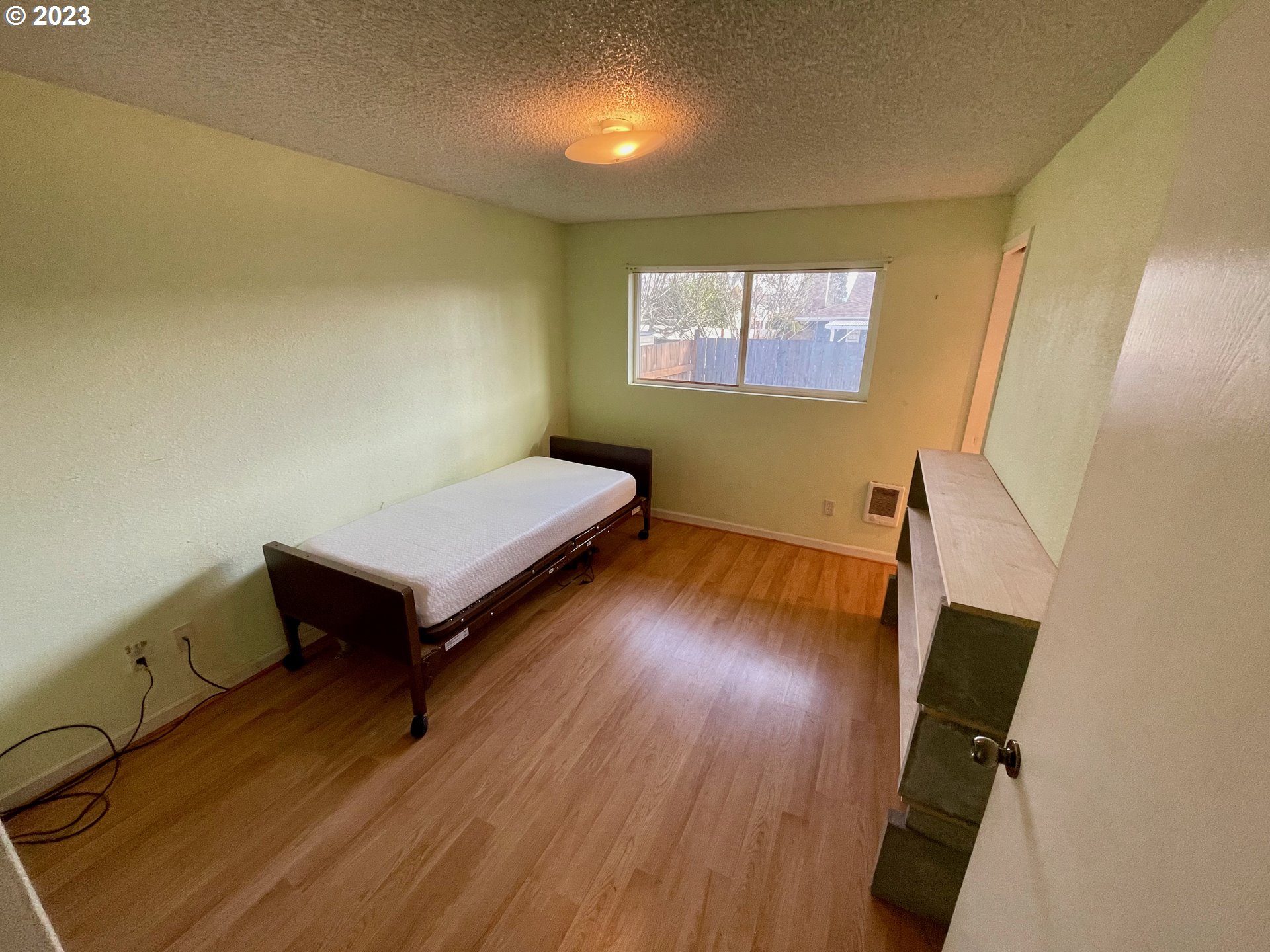 1602 Deborah Road, Unit B Newberg, OR 97132 - Photo 15 of 21 Bedroom, Primary