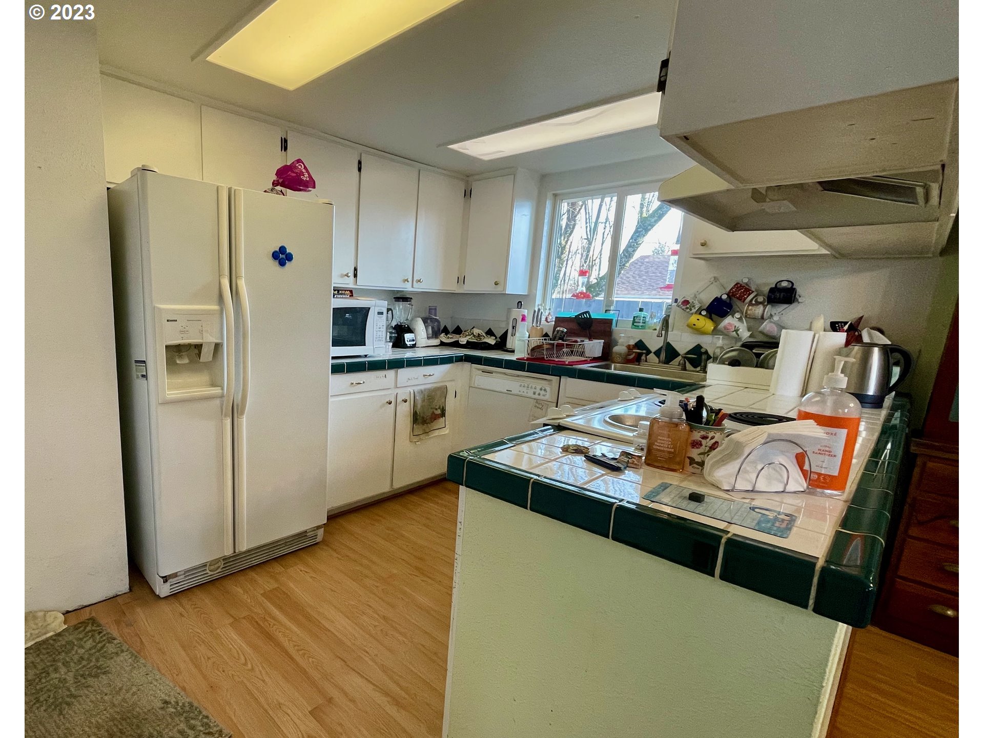 1602 Deborah Road, Unit B Newberg, OR 97132 - Photo 8 of 21 Kitchen