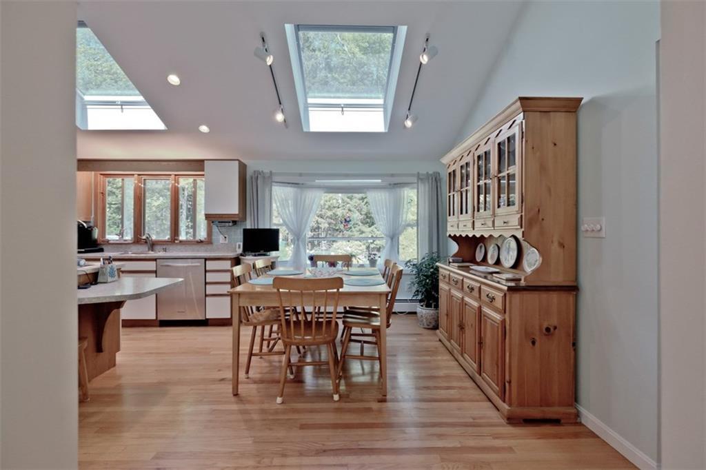 10 Sweet Fern Road Cape Elizabeth, ME 04107 - Photo 5 of 31 Photo