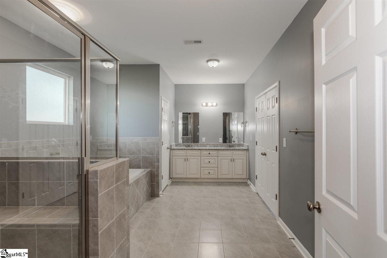 37 Hindman Road Travelers Rest, SC 29690 - Photo 2 of 21