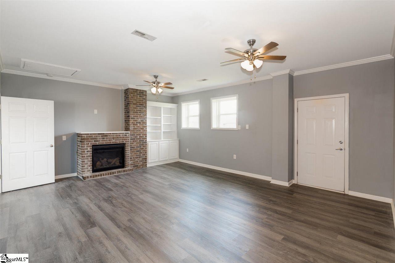 37 Hindman Road Travelers Rest, SC 29690 - Photo 8 of 21