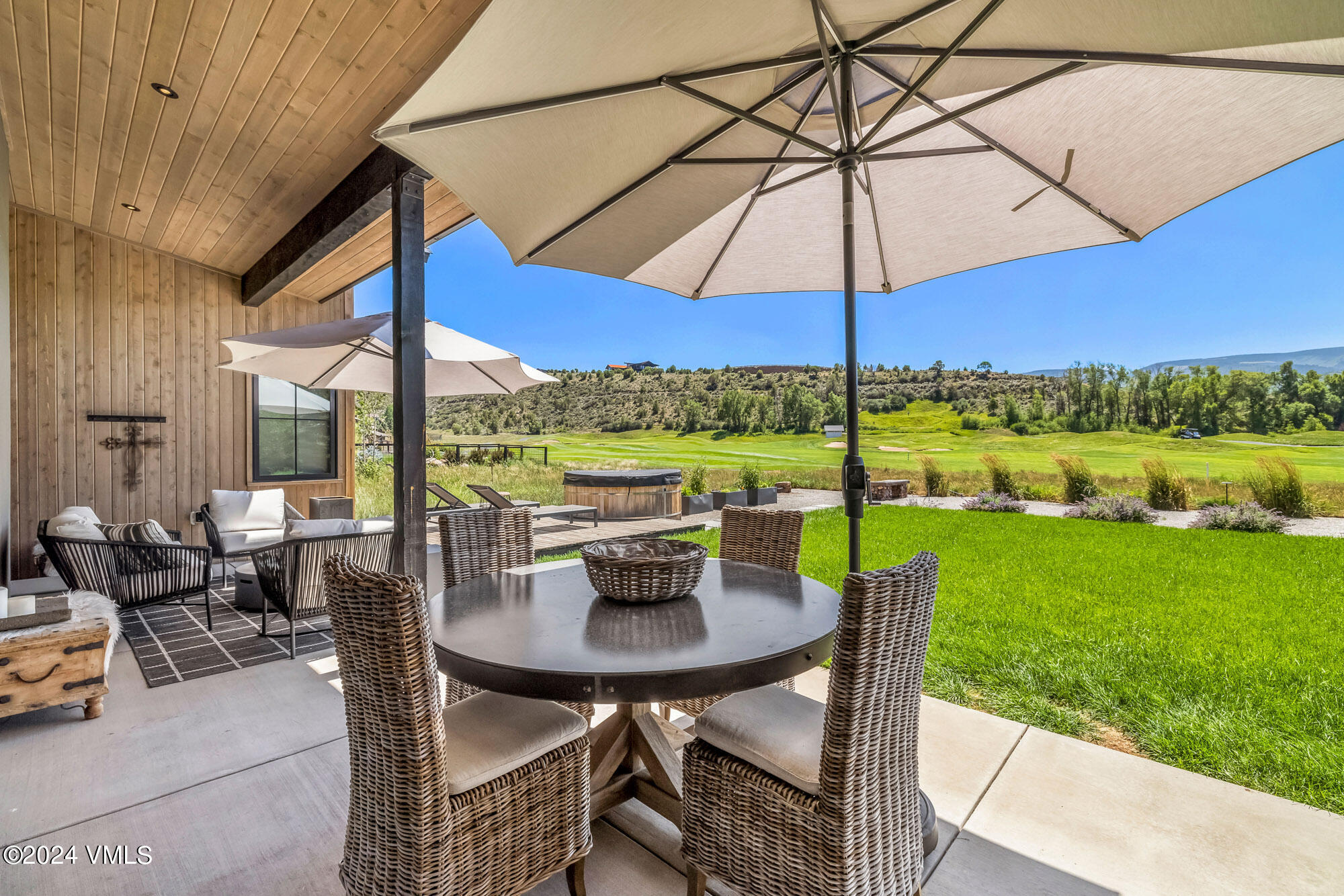 2132 Eagle Ranch Road Eagle, CO 81631 - Photo 21 of 33 052A1852