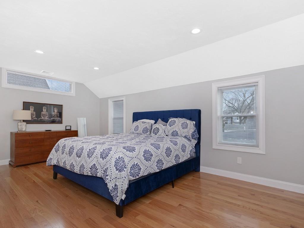 4 Maple Street Natick, MA 01760 - Photo 9 of 18