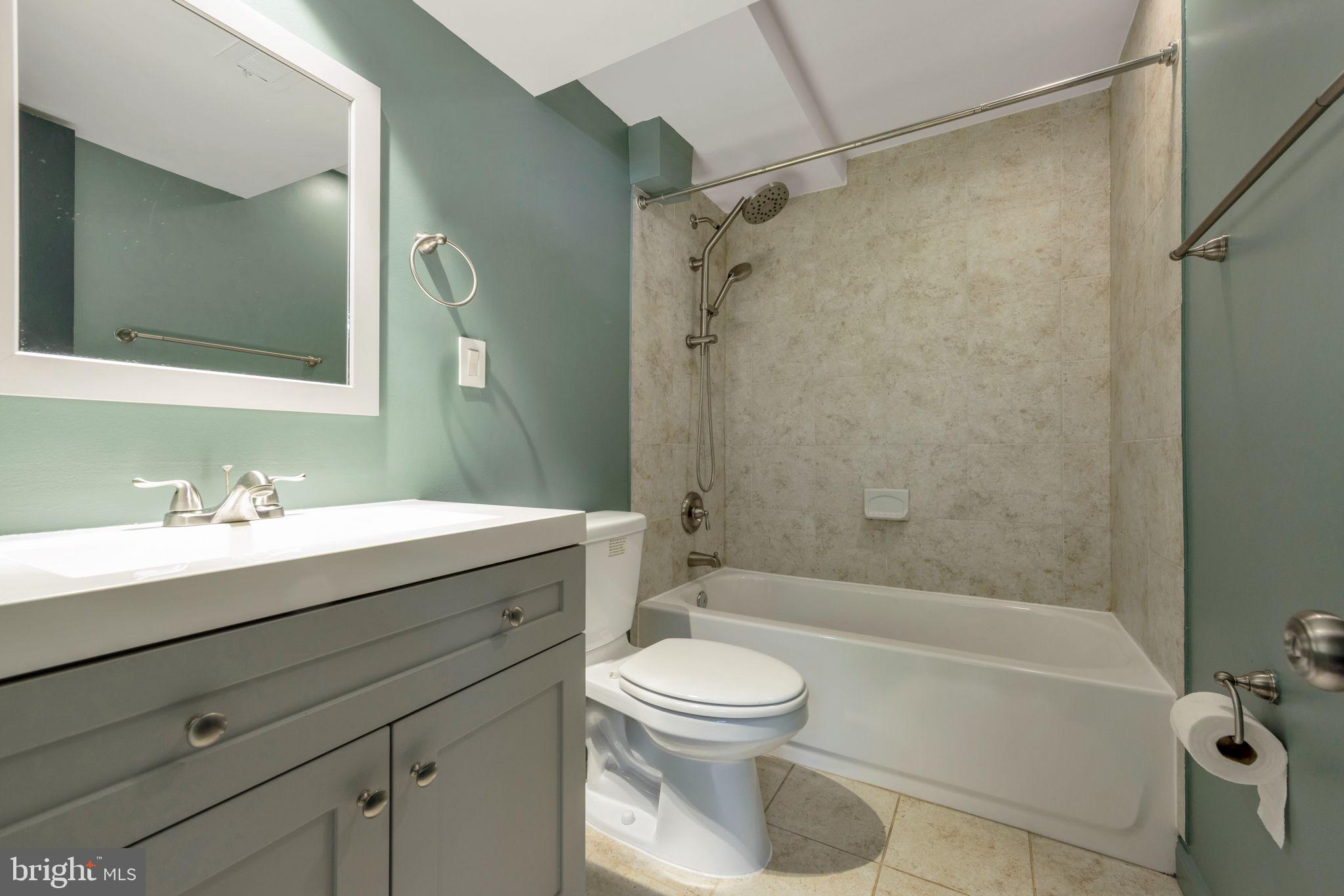 12304 Scotch Bonnet Court Reston, VA 20191 - Photo 11 of 15