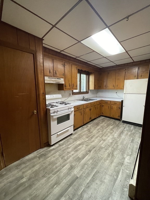 143 Choate Street Fall River, MA 02723 - Photo 16 of 17