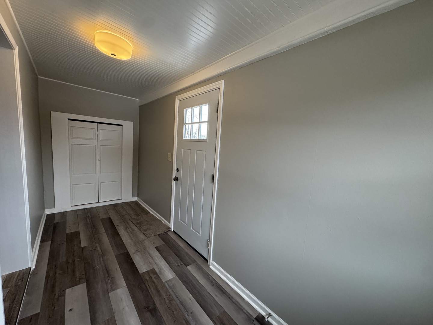 109 South Washington Street Genoa, IL 60135 - Photo 3 of 26