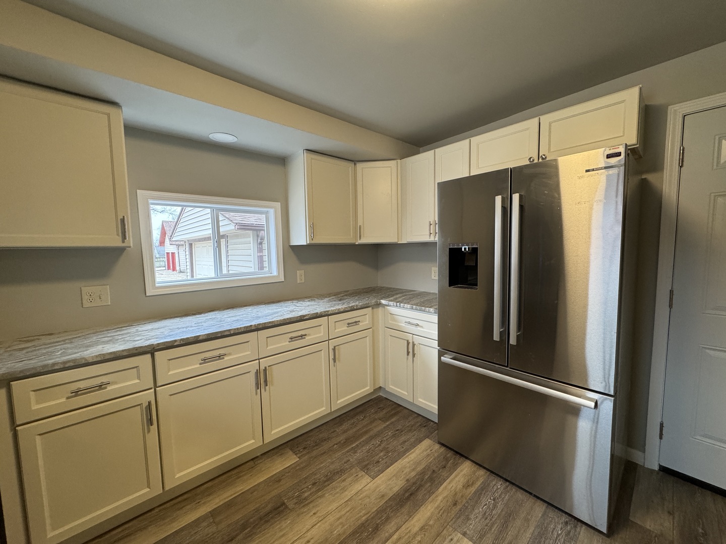 109 South Washington Street Genoa, IL 60135 - Photo 10 of 26