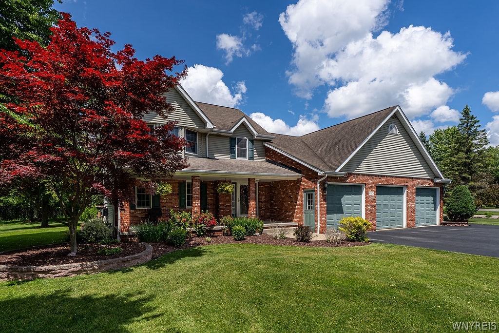 4815 Tonawanda Creek Road Pendleton, NY 14120 - Photo 2 of 49
