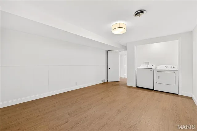 $519,000 | 2 Thorncliff Lane, Kirkwood, MO 63122