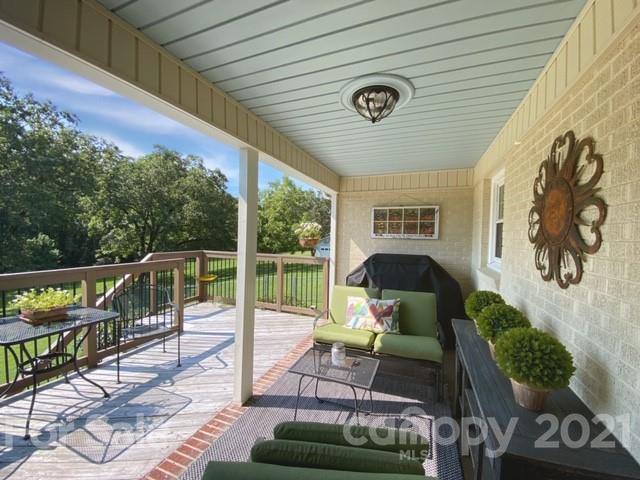 4622 Edgeland Road Edgemoor, SC 29712 - Photo 21 of 29 a front view of a house with garden