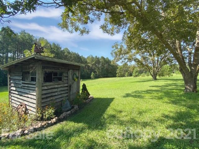 4622 Edgeland Road Edgemoor, SC 29712 - Photo 29 of 29 a view of a backyard with a garden