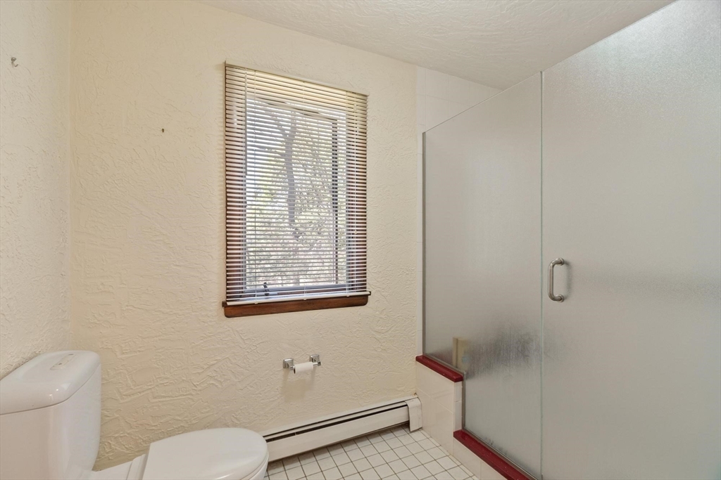 99 Beaver Road Reading, MA 01867 - Photo 20 of 42