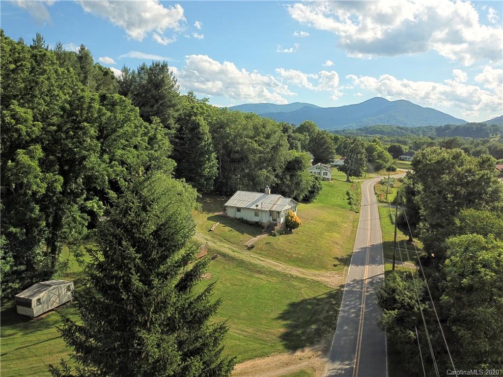 128 Murray Road Canton, NC 28716 - Photo 22 of 29 a view of lake with mountain