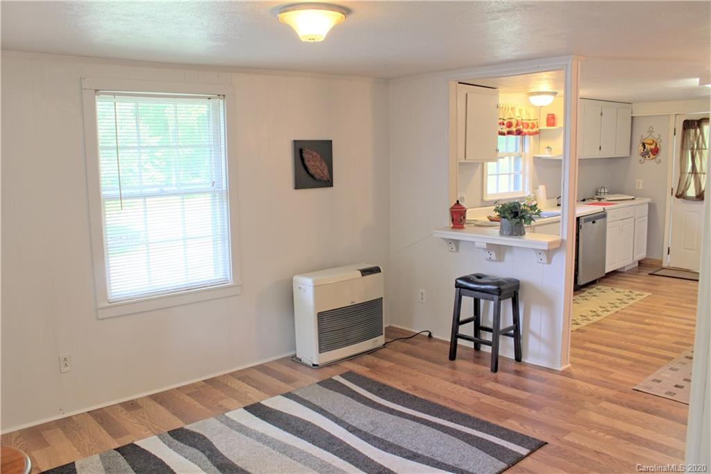 128 Murray Road Canton, NC 28716 - Photo 8 of 29