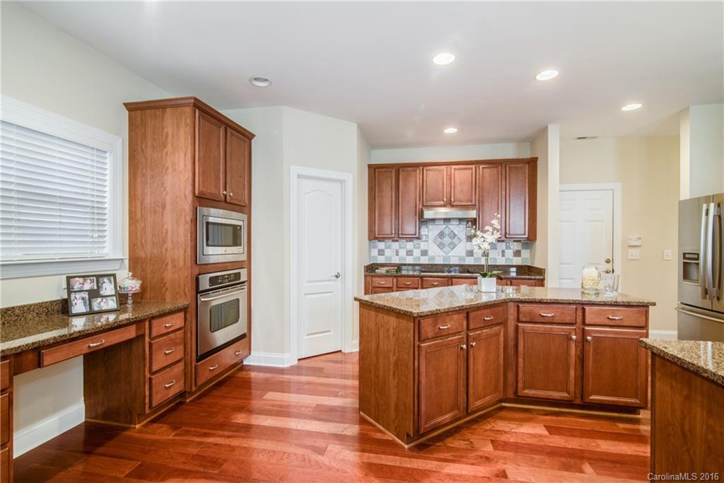 1621 Privette Road Matthews, NC 28105 - Photo 8 of 24 Gallery Image 8
