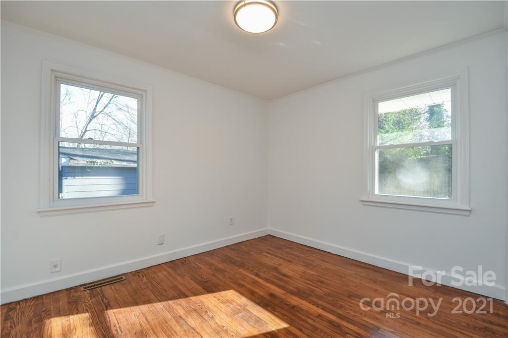 652 Manhasset Road Charlotte, NC 28209 - Photo 16 of 26