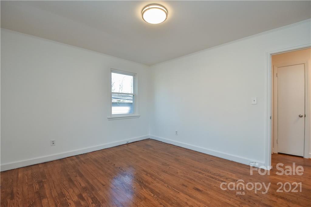 652 Manhasset Road Charlotte, NC 28209 - Photo 18 of 26