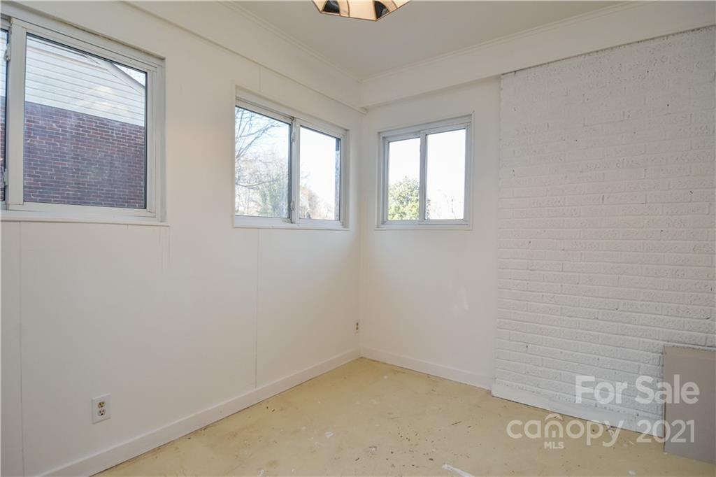 652 Manhasset Road Charlotte, NC 28209 - Photo 22 of 26