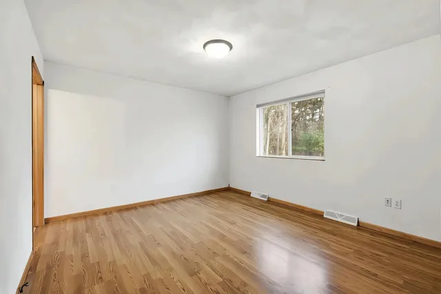 $249,900 | 305 Mack Drive, Unit 9, Reedsburg, WI 53959