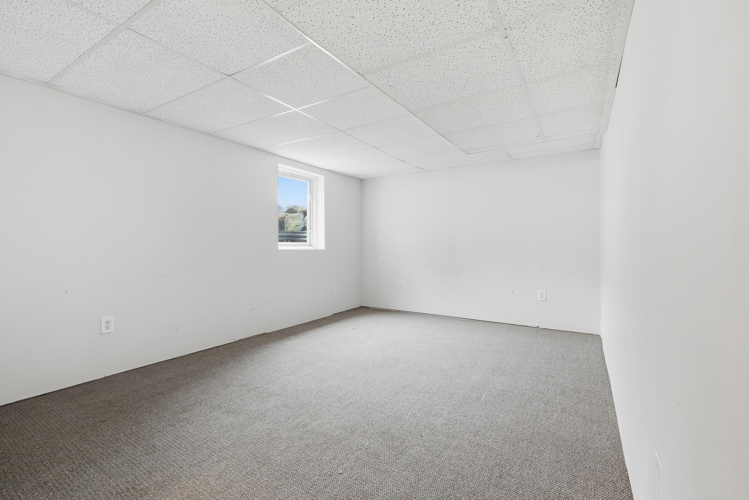 305 Mack Drive, Unit 9 Reedsburg, WI 53959 - Photo 20 of 31