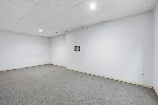 $224,900 | 305 Mack Drive, Unit 9, Reedsburg, WI 53959