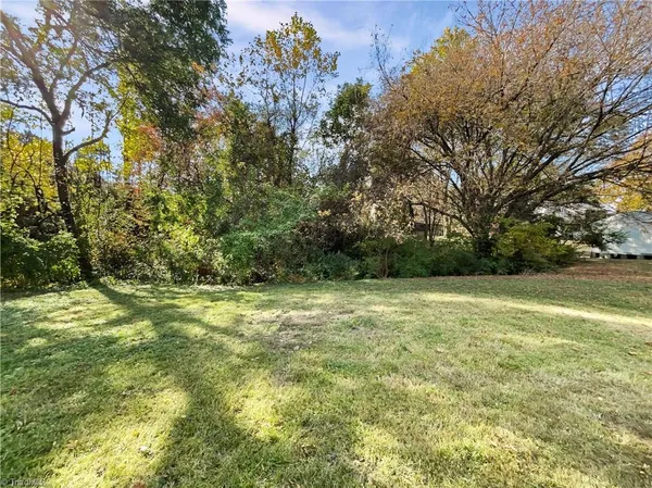 $215,000 | 4051 Gordon Court, Winston-Salem, NC 27104