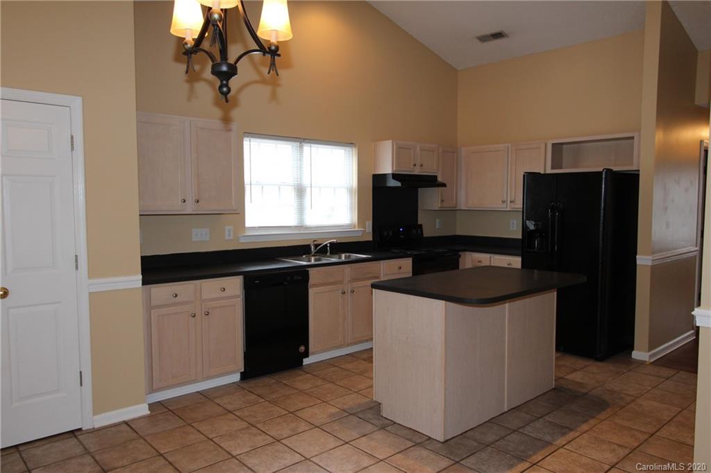 1039 Sandy Point Drive Southwest Concord, NC 28025 - Photo 5 of 16
